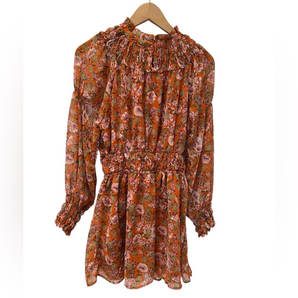 En Saison Gorgeous Smocked Floral Mini Dress, Size Medium - Picture 10 of 16